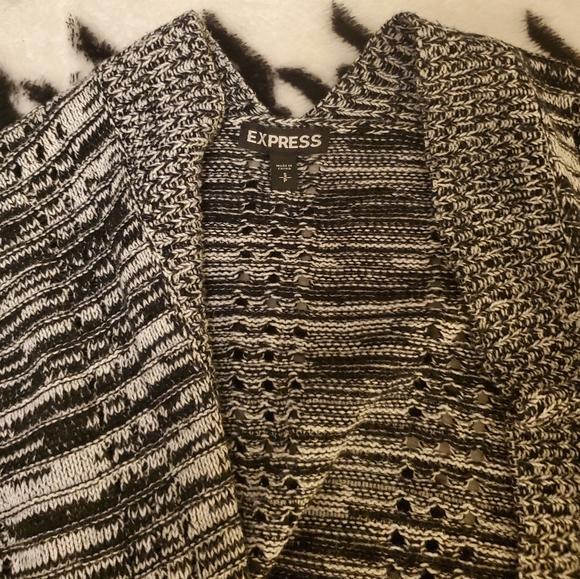 Express sweaters bundle of 3 black white gray - Picture 5 of 8